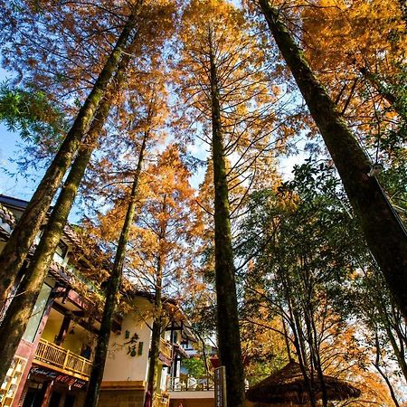 Wuyi Mountain Ancient Street Forest Living England Time Inn Wuyishan  Bagian luar foto
