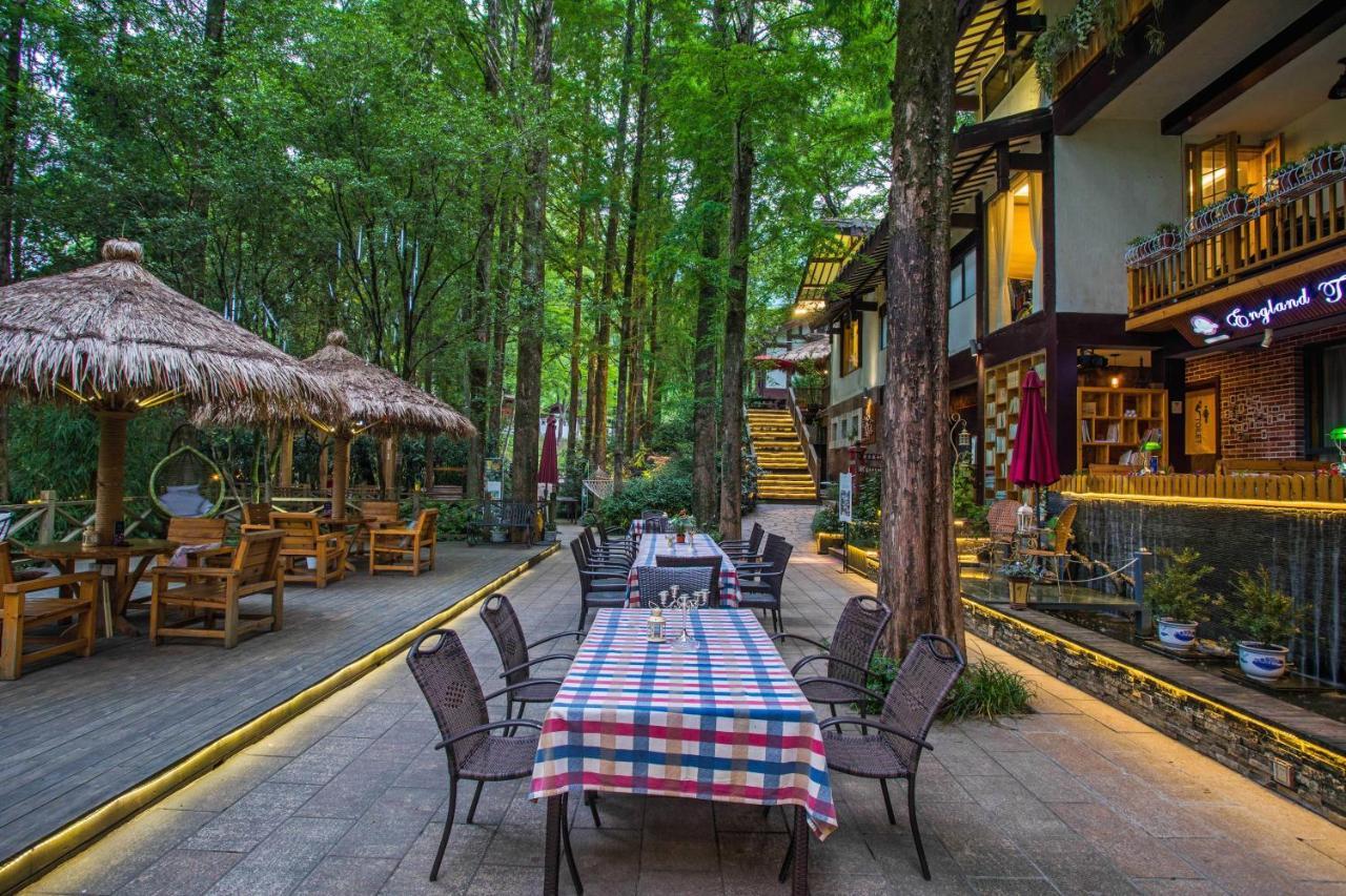 Wuyi Mountain Ancient Street Forest Living England Time Inn Wuyishan  Bagian luar foto